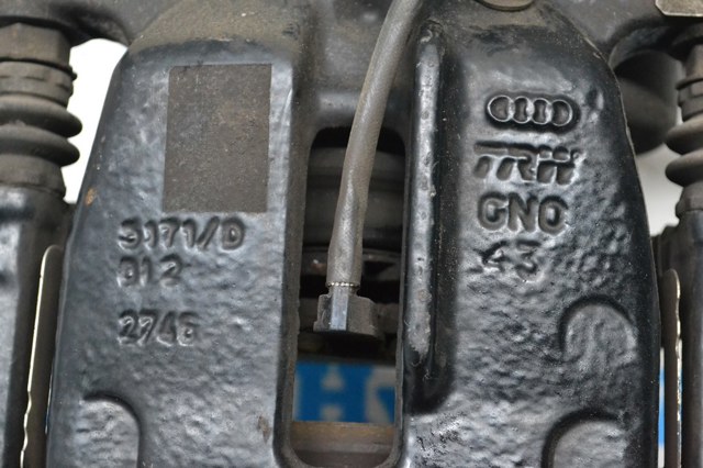 PORSCHE 95B615423 Суппорт тормозной задний левый в наличии Киев