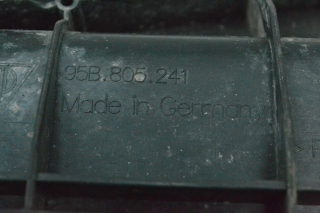PORSCHE 95B805241 Усилитель переднего бампера в наличии Киев
