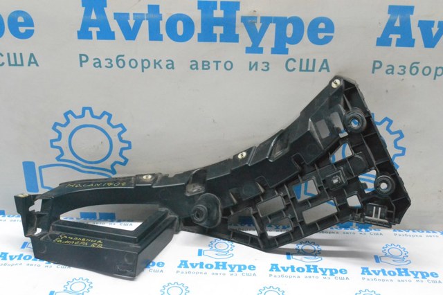 95B807254C PORSCHE Кронштейн бампера заднего внешний правый купить в Ирпень