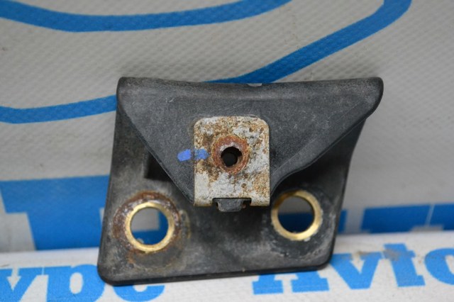 95B825136 PORSCHE купить в Ужгород