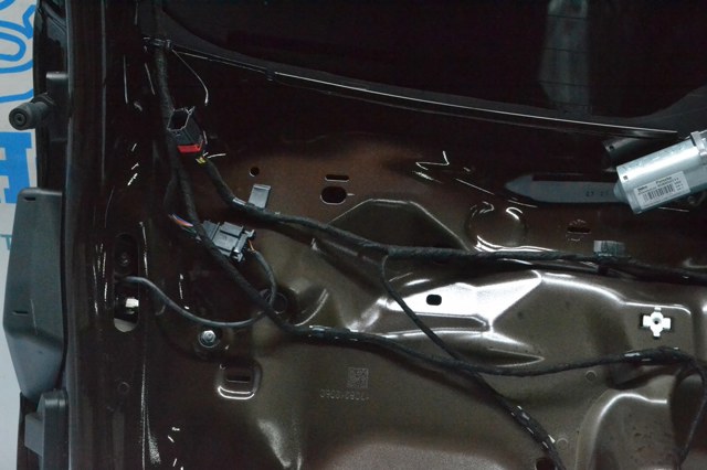 PORSCHE 95B827239 в наличии Кривой Рог