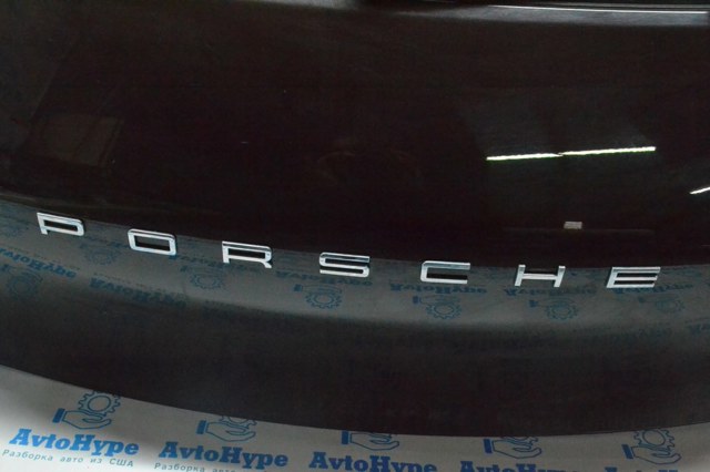 Фирменный значок 95B853687 PORSCHE