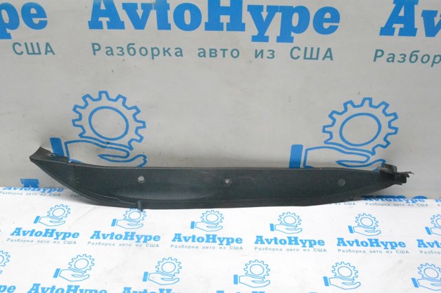 Уплотнитель крыла 95B854777B1E0 PORSCHE