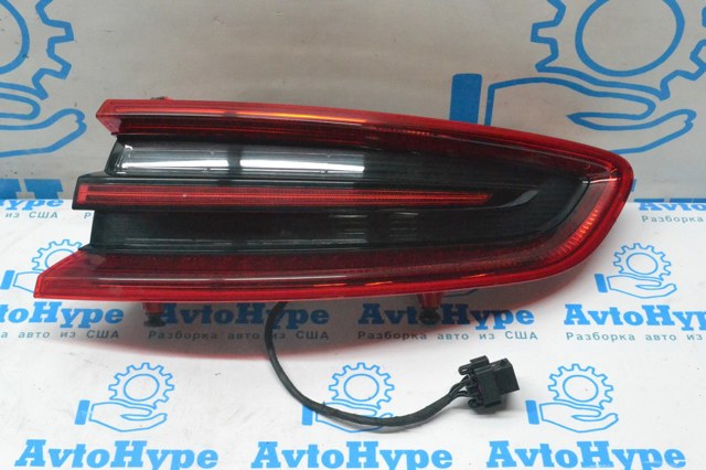 Фонарь задний правый, внешний 95B945096D PORSCHE