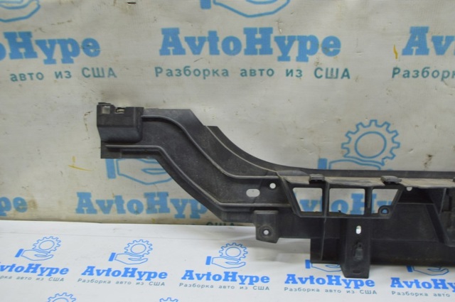 PORSCHE 97050564102 Кронштейн бампера заднего центральный в наличии Черновцы