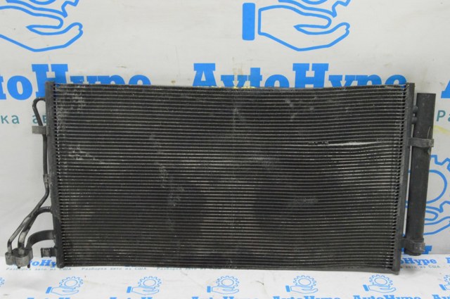 976064R000 HYUNDAI Радиатор кондиционера купить в Винница