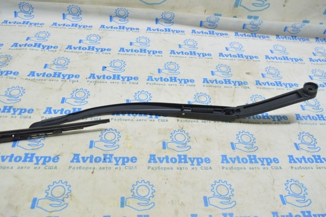 983213S000 HYUNDAI Поводок стеклоочистителя купить в Львов
