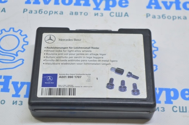 Болт колесный  A0019901707 MERCEDES