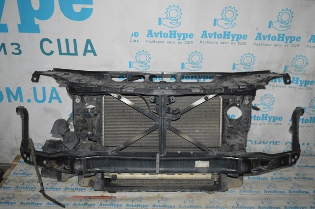 Кронштейн радиатора левый A0995040918 MERCEDES