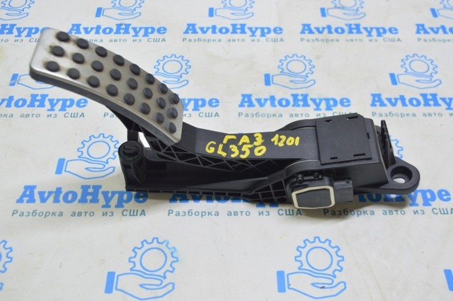 Педаль тормоза A1642902001 MERCEDES