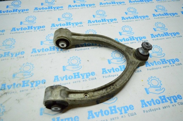 Рычаг передней подвески верхний, правый A2053305601 MERCEDES