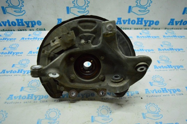 Кулак поворотный левый A2133500141 MERCEDES