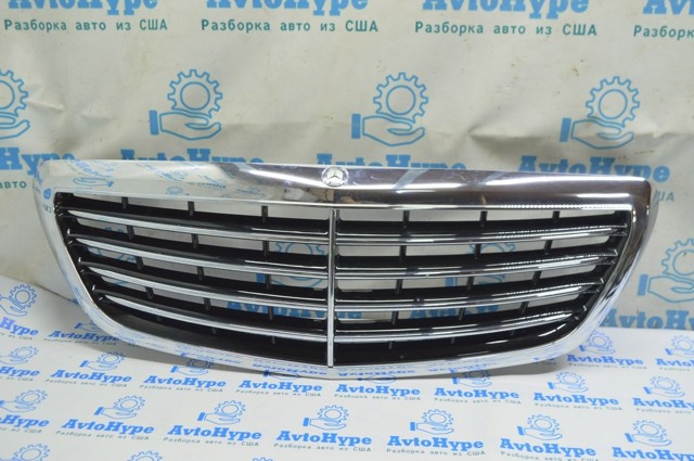 Решетка радиатора A2228800083 MERCEDES