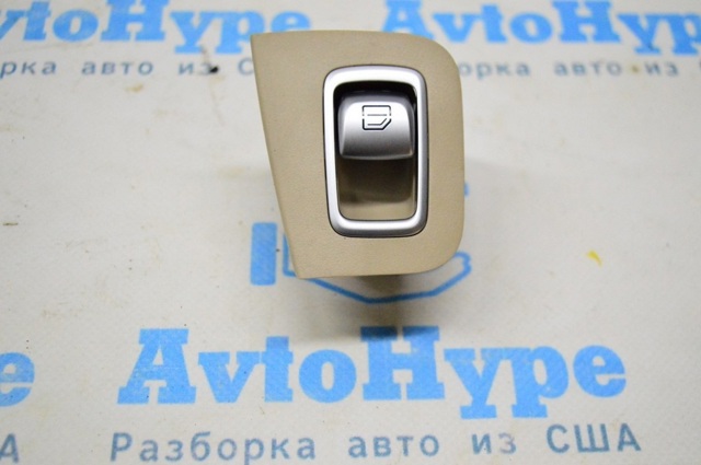 Кнопка стеклоподъемника передняя правая A2229052203 MERCEDES