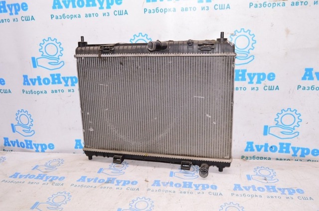 AE8Z8005B Радиатор купить Чернигов