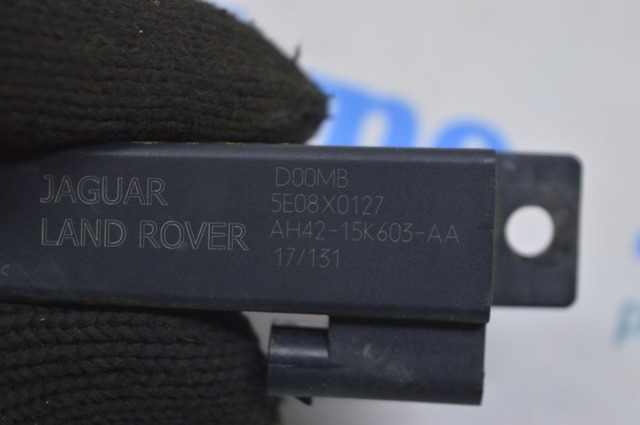 AH4215K603AA LAND ROVER Антенна купить в Ирпень