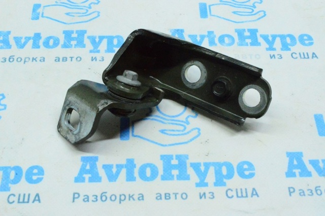Петля передней двери левая BB5Z7822801C FORD