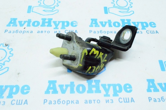 Петля двери задней правой BB5Z7826800C FORD