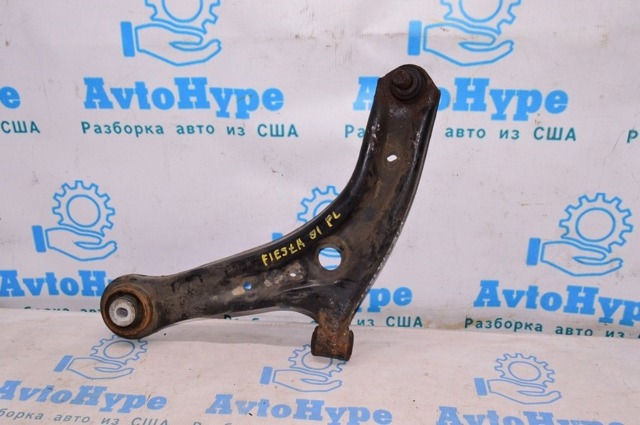 Левый рычаг передней нижней подвески BE8Z3079C FORD