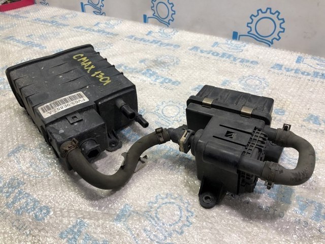 CU5Z9D653F Помпа купить Ирпень