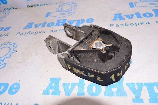 CV6Z6068A Задняя опора двигателя купить Украина