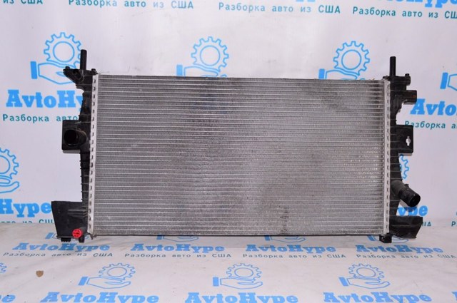 CV6Z8005A Радиатор охлаждения двигателя купить Львов