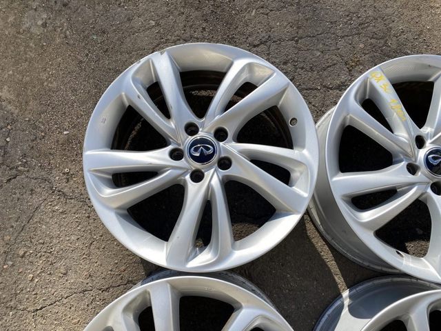 NISSAN D03005DA1B Диски колесные литые (легкосплавные, титановые) в наличии Украина