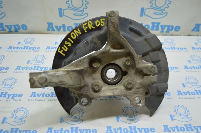 Цапфа - поворотный кулак передний, правый DG9Z3K185B FORD