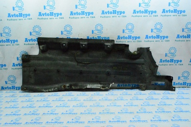 Воздуховод/дефлектор радиатора, левый DG9Z9911782F FORD