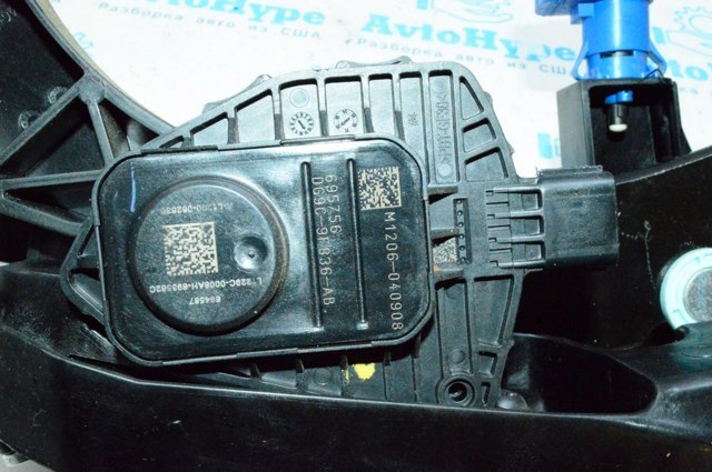 DG9Z9F836D FORD Педаль газа купить в Ужгород