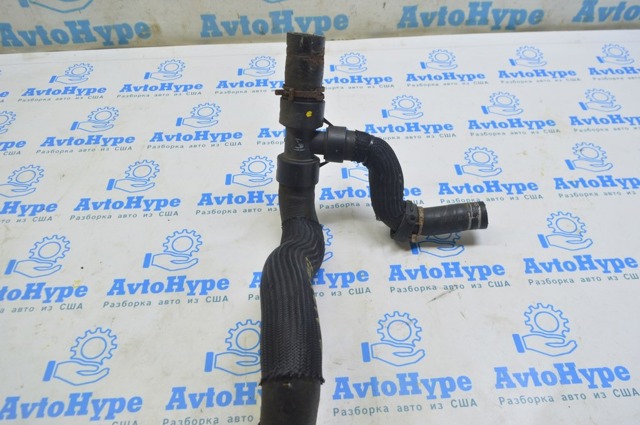 DM5Z8260A FORD Патрубок радиатора купить в Хмельницкий