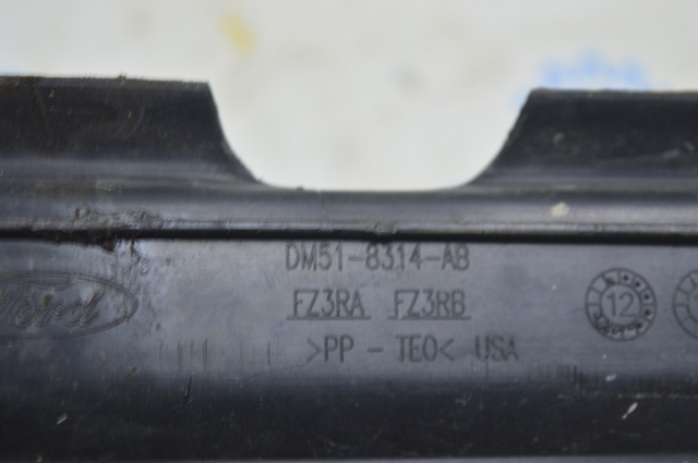 DM5Z8327A FORD Нижний дефлектор радиатора купить в Житомир
