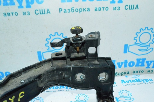 Буфер/отбойник капота DS7Z16758D FORD