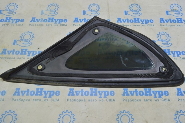DS7Z5429711B FORD Стекло кузова (багажного отсека) левое купить в Николаев
