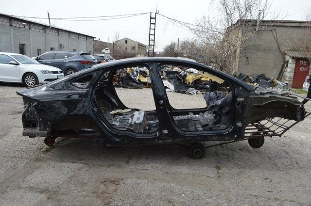 DS7Z7450202A Крыша купить Ирпень