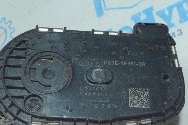 Блок дроссельной заслонки DS7Z9E926C FORD