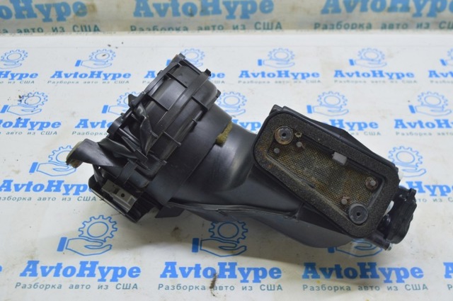 FORD FM5Z10C659D Вентилятор охлаждения батареи в наличии Ужгород
