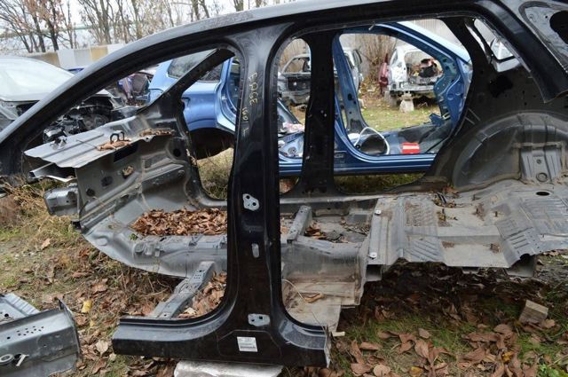 Проем передней левой двери FT4Z58211A11A FORD