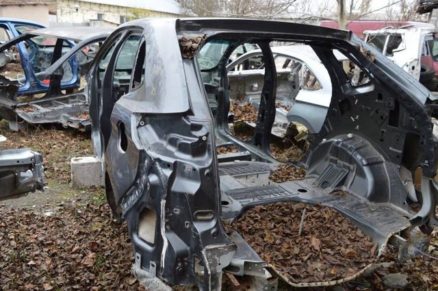 FT4Z5827841A FORD Крыло заднее левое купить в Ирпень