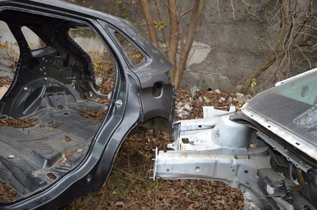 Боковая часть задняя левая FT4Z5827841A FORD