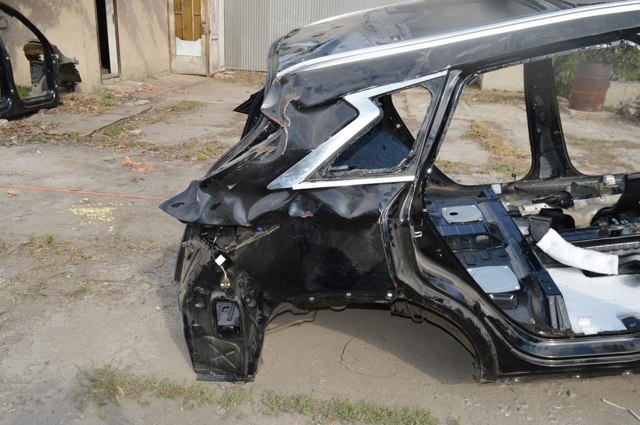 Крыло правое заднее G81005NAMA NISSAN