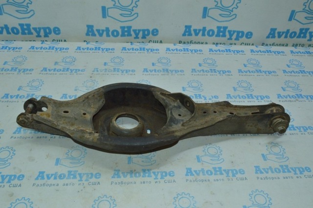 GHP928300A MAZDA Рычаг задней подвески поперечный правый купить в Ужгород