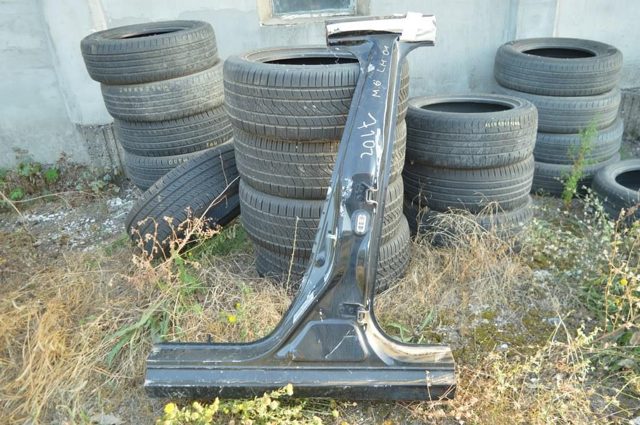 Порог внешний левый GHY371271 MAZDA