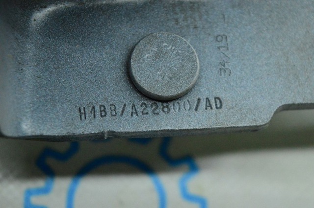 FORD H1BZ5822800A Петля двери передней правой в наличии Николаев
