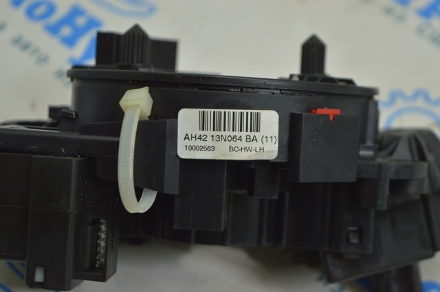 LR016973 LAND ROVER Переключатель подрулевой, в сборе купить в Житомир