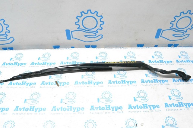 Рычаг стеклоочистителя LR033030 LAND ROVER