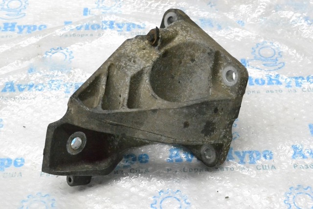 LR033185 LAND ROVER купить в Кривой Рог