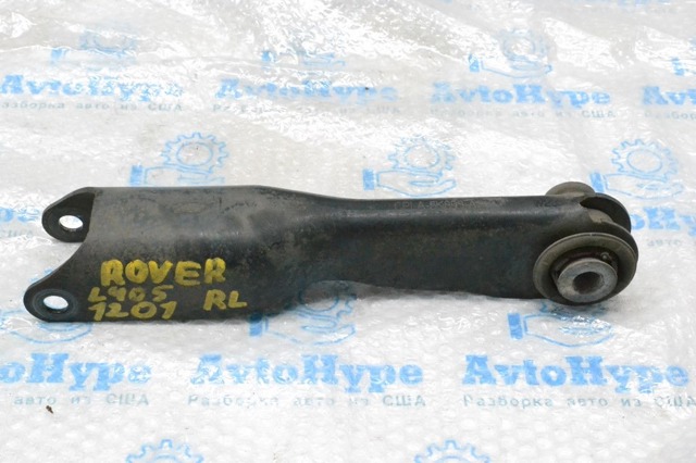 Рычаг задней подвески нижний, правый LR037702 LAND ROVER