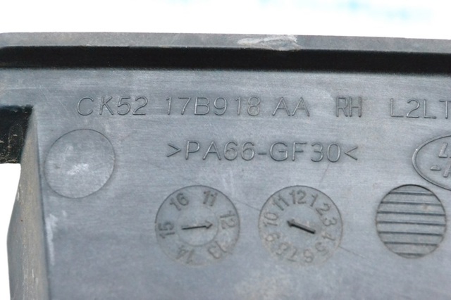 LR037915 LAND ROVER Кронштейн бампера заднего правый купить в Днепр