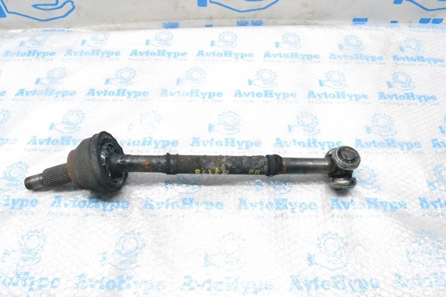 Полуось передняя, правая LR041968 LAND ROVER